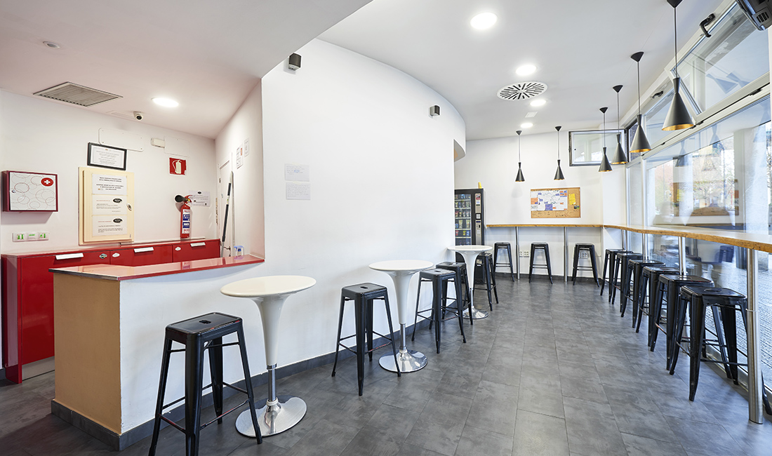 Blas de Otero aterpetxea