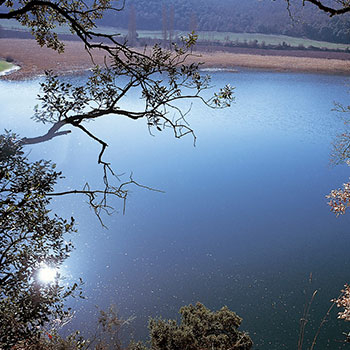 Lago de Caicedo-Yuso o Arreo en Salinas de A&ntilde;ana