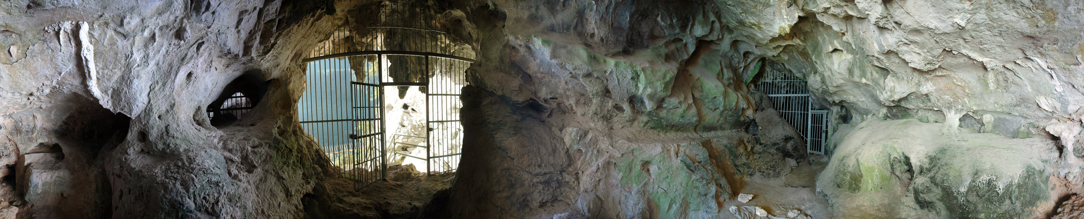 Panoramique de la grotte