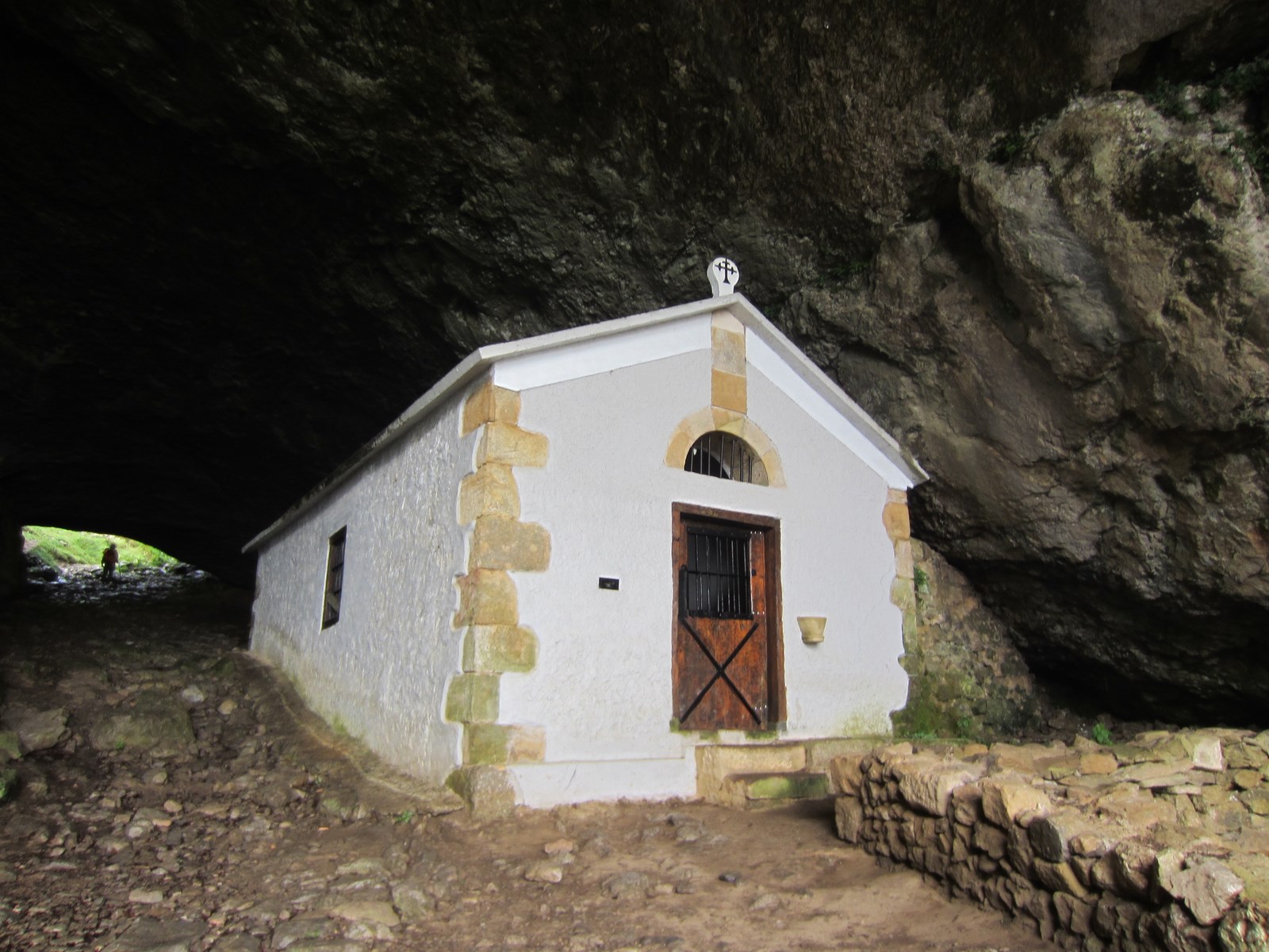San Adriango tunelaren egungo ermita, Santiago Barrualdeko bidean