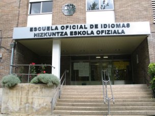  hizkuntza eskola ofiziala