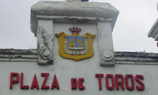 Urdu�ako Zezen plaza