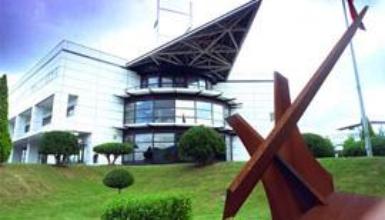 Parkeko eraikin nagusia