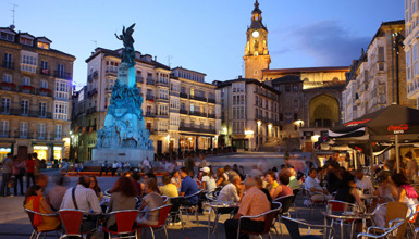 Andre Maria Zuriaren plaza Andre Maria Zuriaren plaza