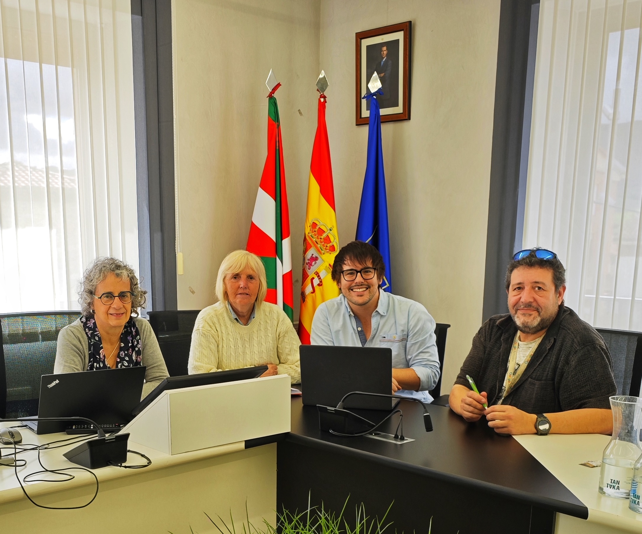 Iru&ntilde;a de Oca actualizar&aacute; su estrategia de amigabilidad junto al tejido social del municipio.