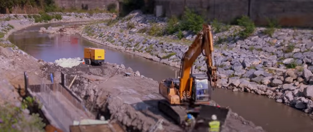 El nuevo encauzamiento en el tramo Urbi-Bengoetxe duplica la capacidad hidráulica del rio Ibaizabal y reduce el riesgo de inundación