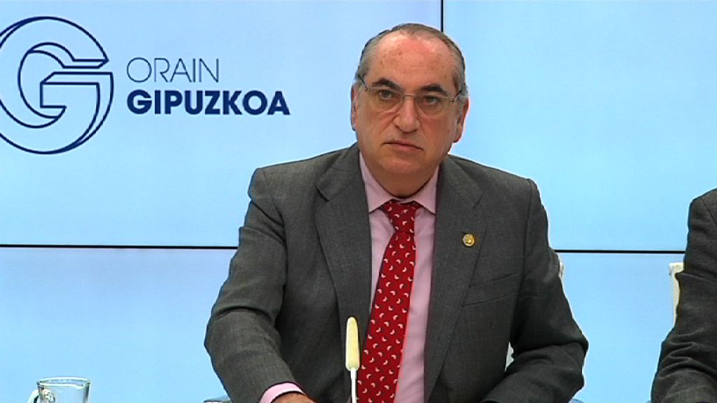 I&ntilde;aki Arriola en la presentaci&oacute;n