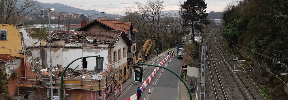 Zaratamo eta Galdakoko eraisketa lanak