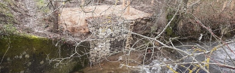 Consolidaci&oacute;n de un tramo de margen erosionado del r&iacute;o Ugalde en Markina de Zuia