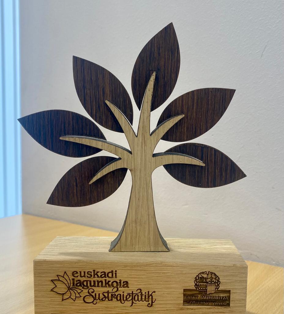 ADINEKOENTZAKO LAGUNKOITASUNEKO JARDUNBIDE EGOKIEN SARIA 2023 AURKEZTEKO EPEA ZABALIK