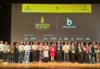 Imagen del artículo El Consejero Javier Hurtado participa en la entrega de los premios al comercio bilbaíno de Bilbao Dendak
