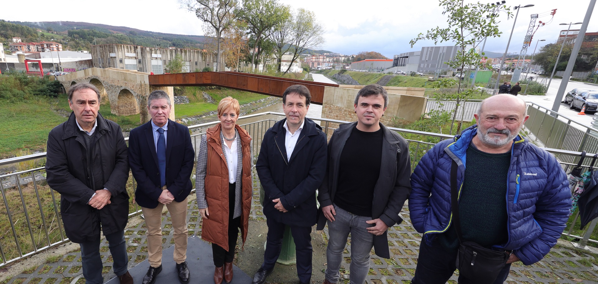 La consejera Arantza Tapia, Director General de URA Antonio Aiz y alcaldes de las zonas afectadas por las obras