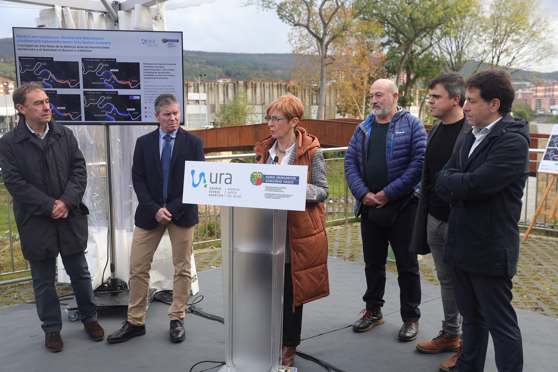 Arantza Tapia en la rueda de prensa de la visita a las obras del Nervión-Ibaizabal