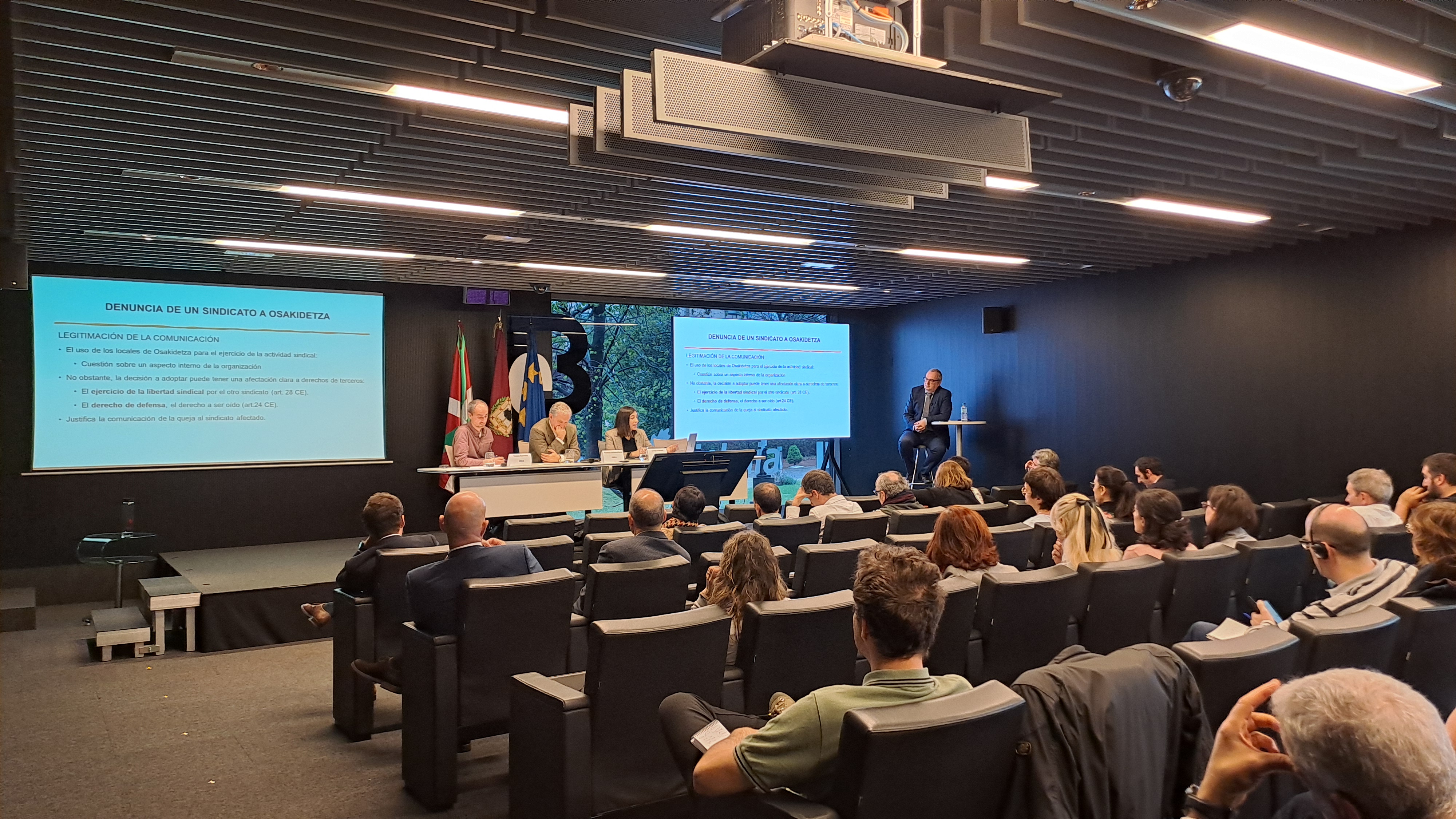 Ponentes (izq.-dcha.): Euken Barre&ntilde;a, Rom&aacute;n Intxaurtieta, Ainize Iriondo 