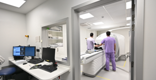 Imagen del artículo El Hospital Universitario Cruces estrena Servicio de Medicina Nuclear renovado y con tecnología de vanguardia