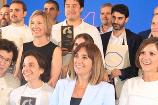 
      Argazkiak: EJ GV & DV
    