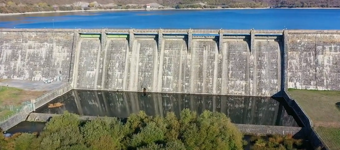 Presa de Ull&iacute;varri