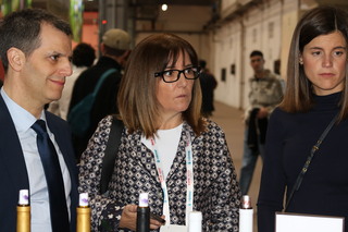 
      Argazkiak    BWW + EJ GV + HAZI
    