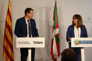 
      Argazkiak. Generalitat de Catalunya / Eusko Jaurlaritza
    