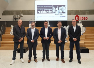 
      reciclando_002.JPG
    