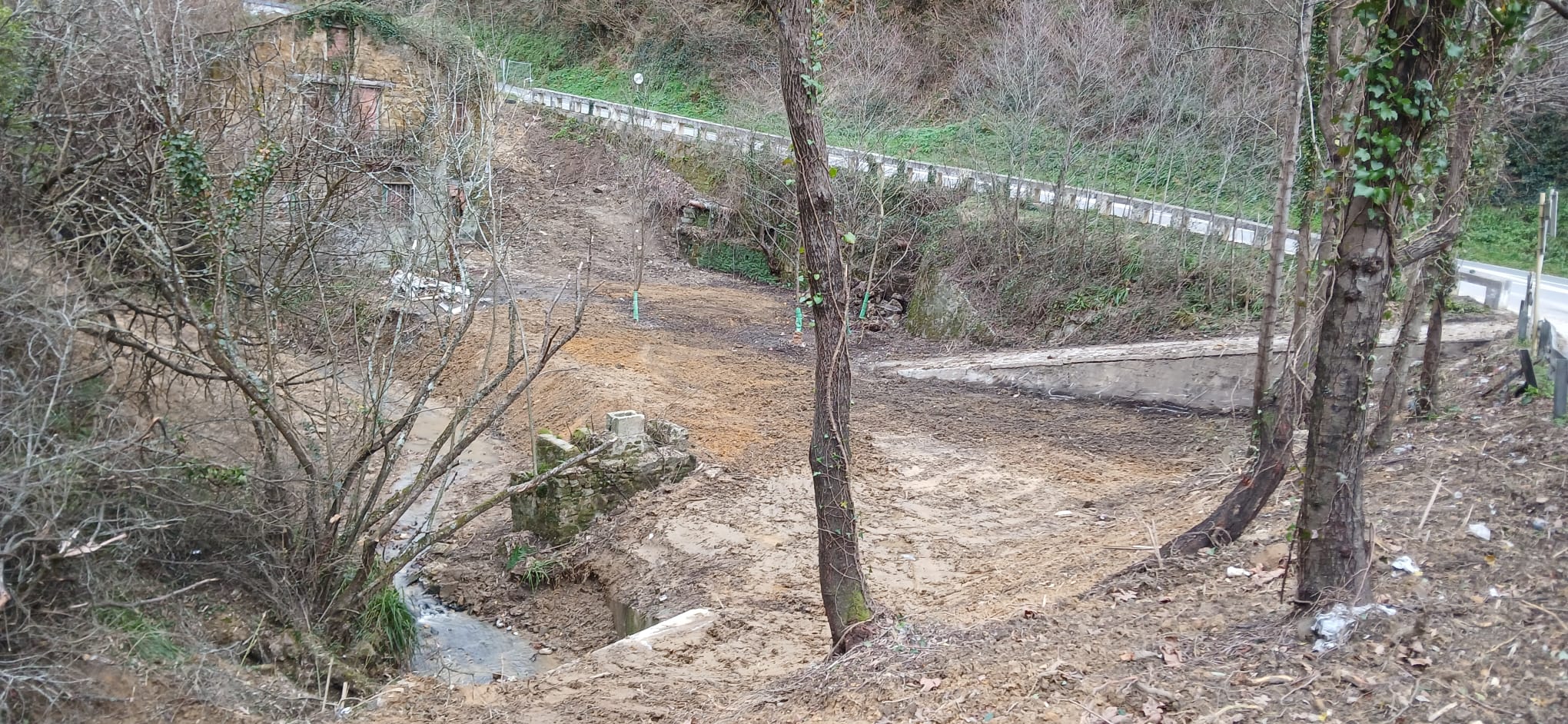 Espacio junto al antiguo molino Erroteta, una vez realizados los trabajos