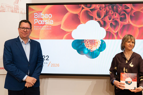 Bilboko Udalak poesia errezitaldiak eta kontzertuak hartuko dituen BilbaoPoesiaren 27. edizioa aurkeztu du Bilboko Udalak poesia errezitaldiak eta kontzertuak hartuko dituen BilbaoPoesiaren 27. edizioa aurkeztu du