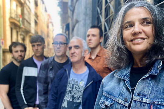 "Kantu eta Hitza" zikloa bueltan da: formatu txikiko zazpi kontzertu eginen dituzte euskaraz maiatzean eta ekainean