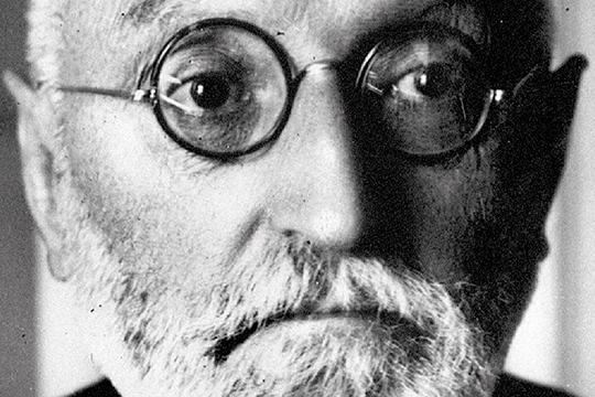 Bilboko Udalak Miguel de Unamuno omenduko du bere jaiotzaren urteurrenean, ohiko lore-eskaintzarekin eta zientziarekin izan zuen harremana jorratuko duten erakusketa eta hitzaldi batekin