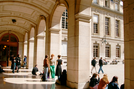 Siete cátedras universitarias conectan perspectivas vascas con debates globales Siete cátedras universitarias conectan perspectivas vascas con debates globales