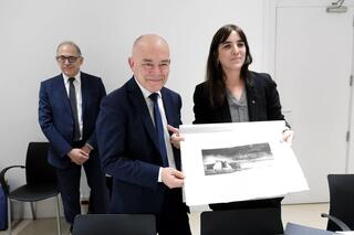 El consejero Juan Ignacio P�rez Iglesias y la consellera N�ria Montserrat Pulido.