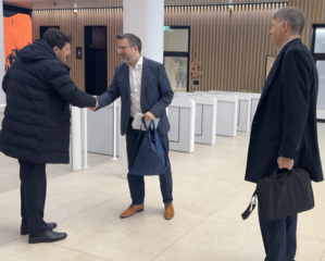 Joan den urtarrilean Milanen eta Frankfurten egindako roadshowaren irudia