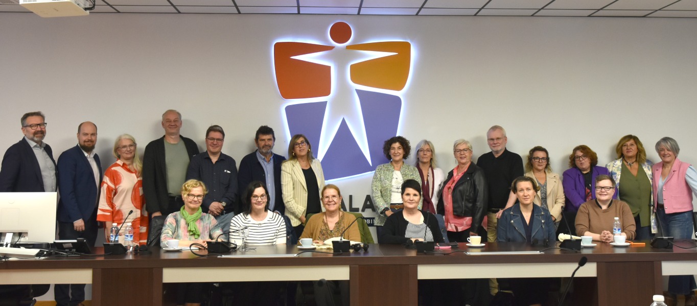 Osalanek Finlandiako Lan Segurtasuneko Zentroko ordezkaritza bati egin dio harrera