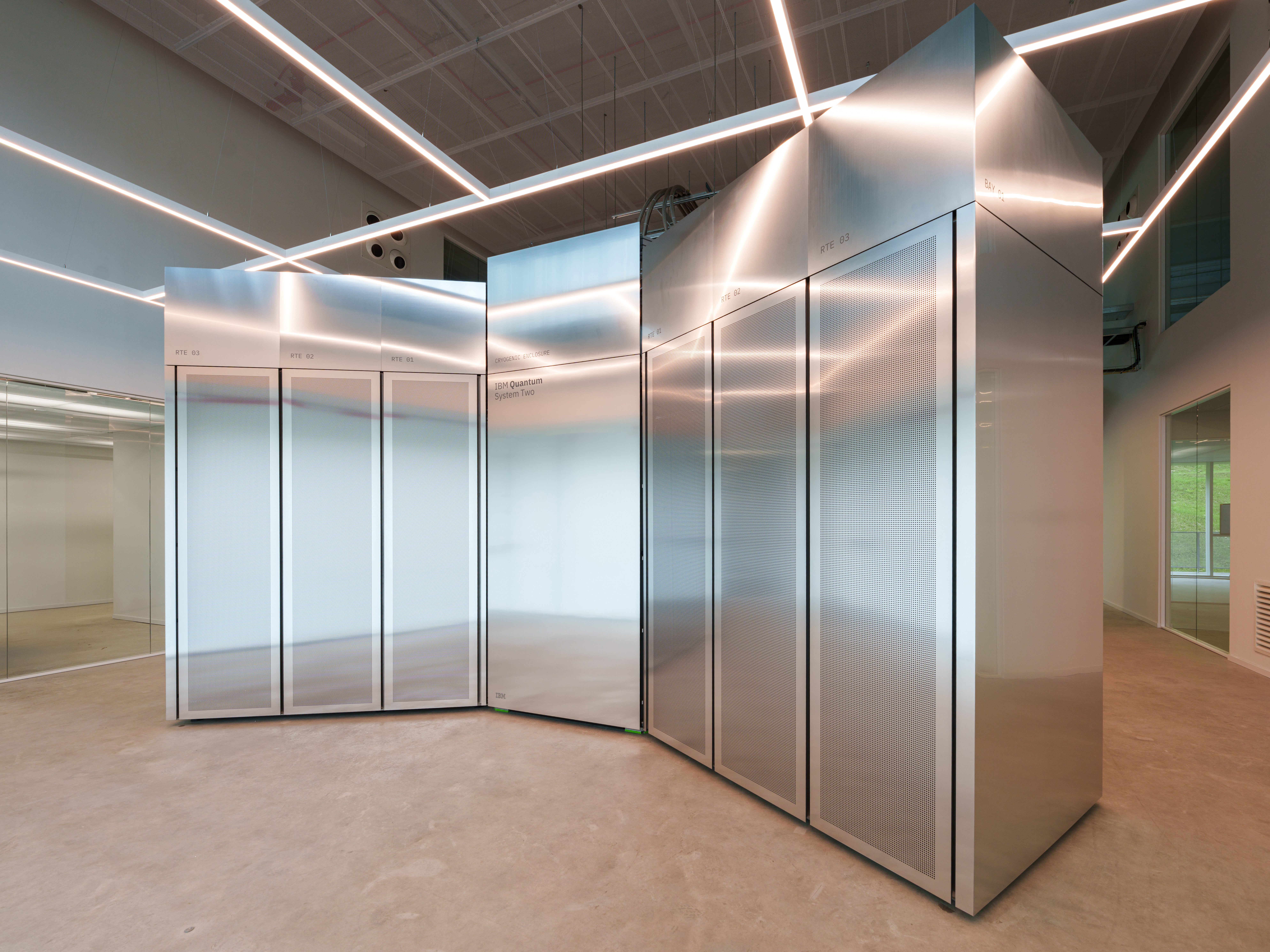 Donostia acoge las primeras empresas que accederán al ordenador cuántico IBM Quantum System Two
