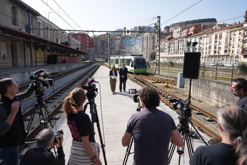 Eusko Jaurlaritzak eta Bilboko Udalak Bilboko tranbiaren Ka&ntilde;uko geltokia eraikitzeko finantzaketa-hitzarmena sinatu dute