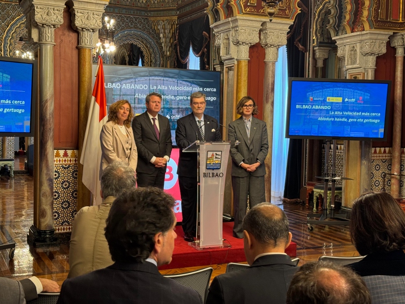 Abiadura handia Bilboko Abandoko geltokira lehenago iristeko lurrazaleko behin-behineko irtenbide bat aplikatzeko akordioa