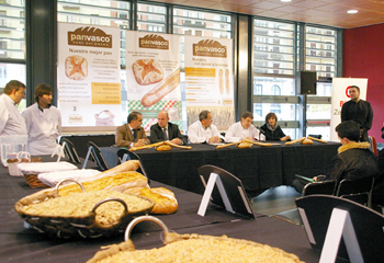 Presentaci�n de Pan Vasco-Gure Ogi Onena