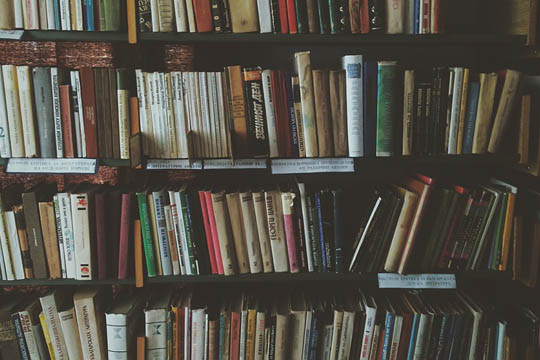 Kontakizun laburrak Euskaraz