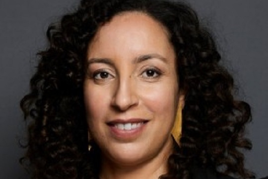 Najat el Hachmi: "Siempre han hablado por nosotras: mujer, Islam e identidad"