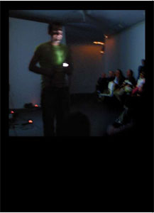 Date, 2005 - Performance realizada en BilbaoArte (Bilbao)