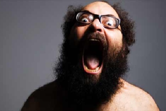 Ignatius Farray: "La comedia salv&oacute; mi vida"