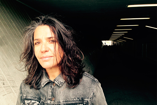 Anari: "Ezta bat gutxiago ere - Ni una menos"