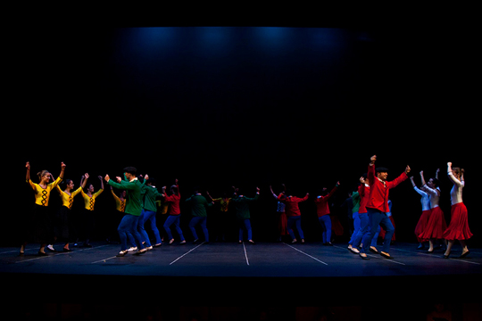 Banda Municipal de Bilbao & Olaeta Ballets Elkartea: "Bailando la Navidad"