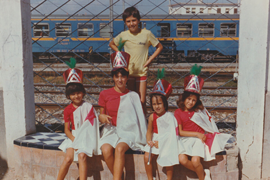 Babestu 2024: JULIA MARTOS: "ESPIGAR, CONSERVAR, FUTURIZAR: LA DIGITALIZADORA DE LA MEMORIA COLECTIVA"