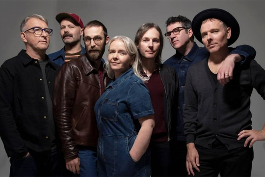 BELLE AND SEBASTIAN