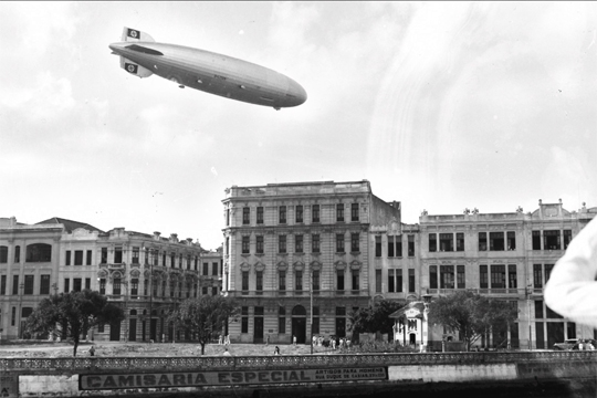 "Retratos fantasmas" (Kleber Mendon&ccedil;a Filho)