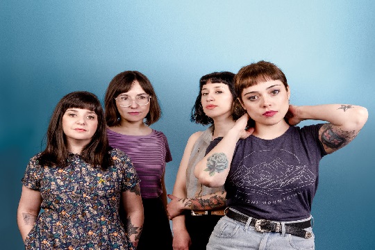 Fiestas del Carmen 2024 en Trintxerpe: COMIC SANS + DUPLA