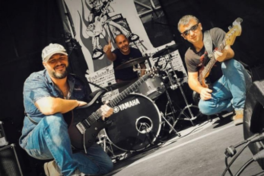 Aste Nagusia de Bilbao 2024: Soporte Vital B&aacute;sico + Triple Zero Band (Bilbao Metal Pop-Rock)