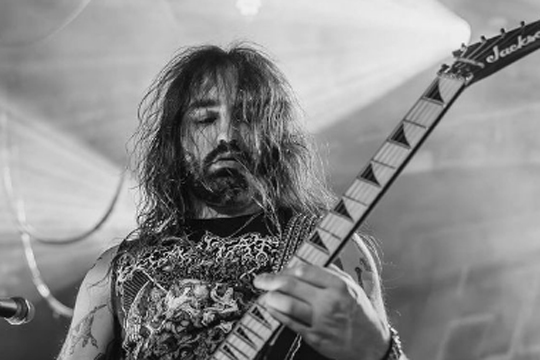 HEATHEN + &Aacute;NGEL NEGRO