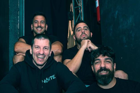 BILLY FLAMINGOS + N&Ocirc;RTE