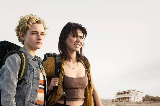 Cine-f&oacute;rum con perspectiva de g&eacute;nero: "The Royal Hotel" (Kitty Green)